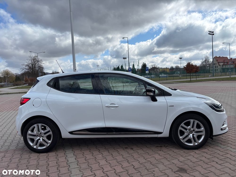 Renault Clio ENERGY TCe 75 Start & Stop LIMITED 2018 - 11