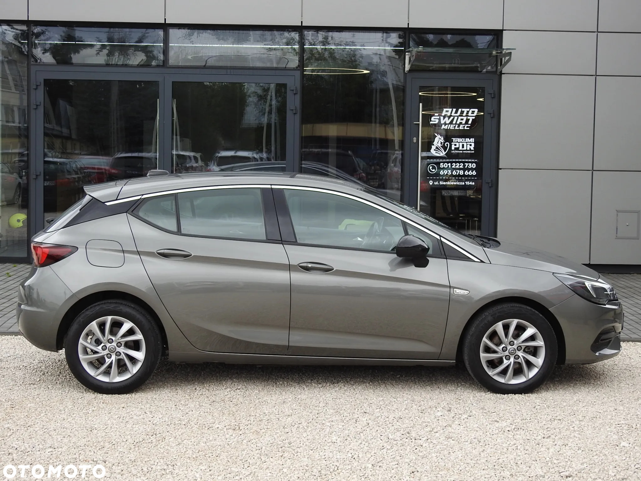 Opel Astra 1.2 Turbo Business Edition - 3