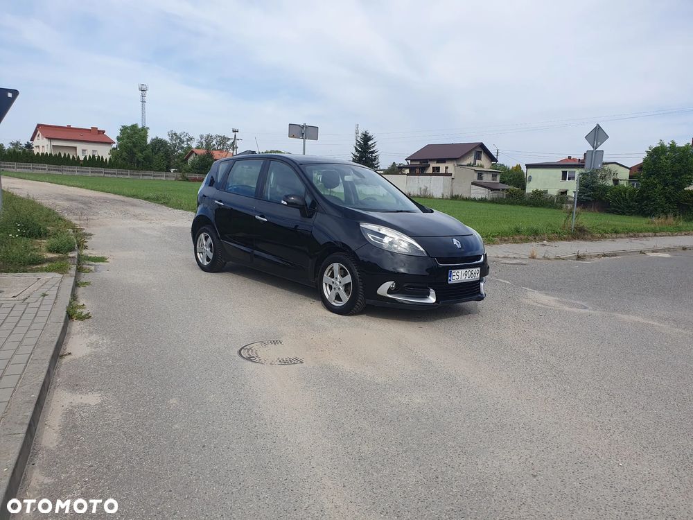 Renault Scenic 1.6 16V Limited - 9