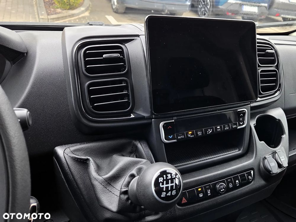 Peugeot Boxer l4h2 - 11