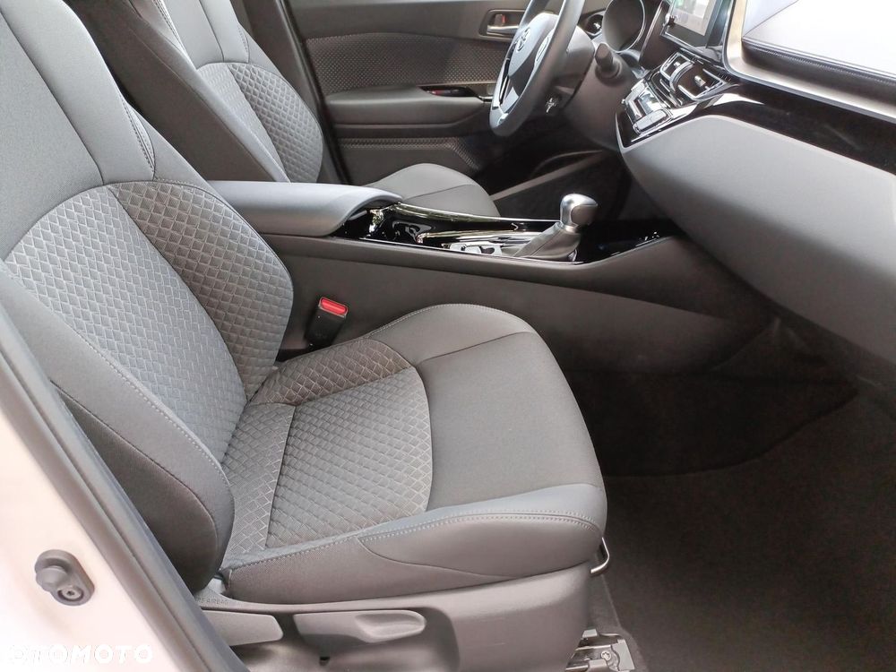 Toyota C-HR 2.0 Hybrid Style - 15
