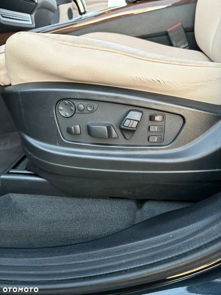 BMW X5 xDrive30d - 16