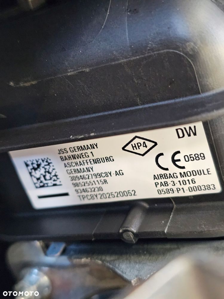 trafic iii vivaro b talento deska gola konsola 681006255r - 6