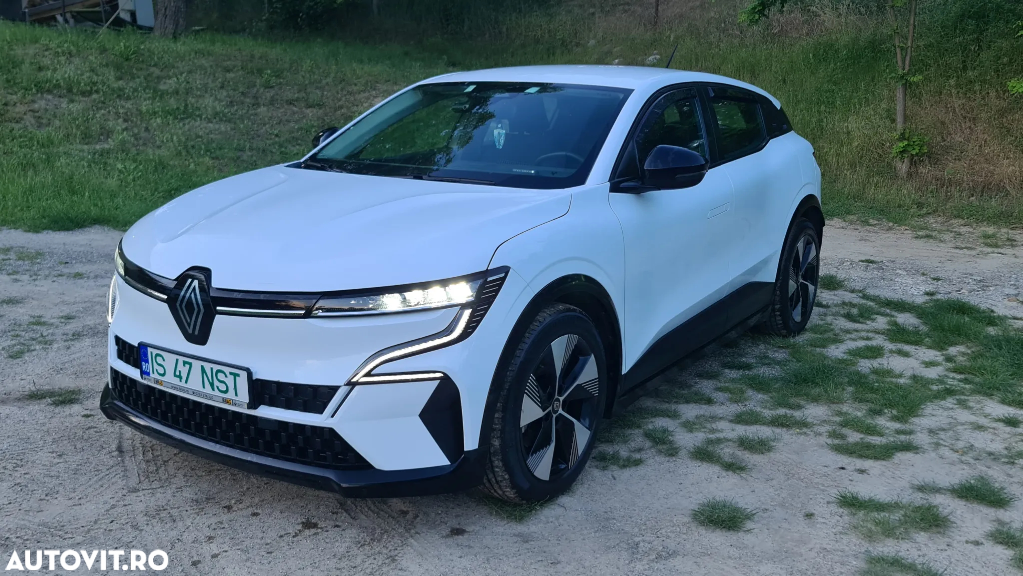 Renault Megane E-TECH EV60 super charge equilibre - 2