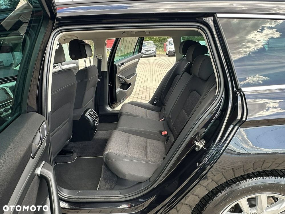 Volkswagen Passat Variant 2.0 TDI BMT Comfortline - 13