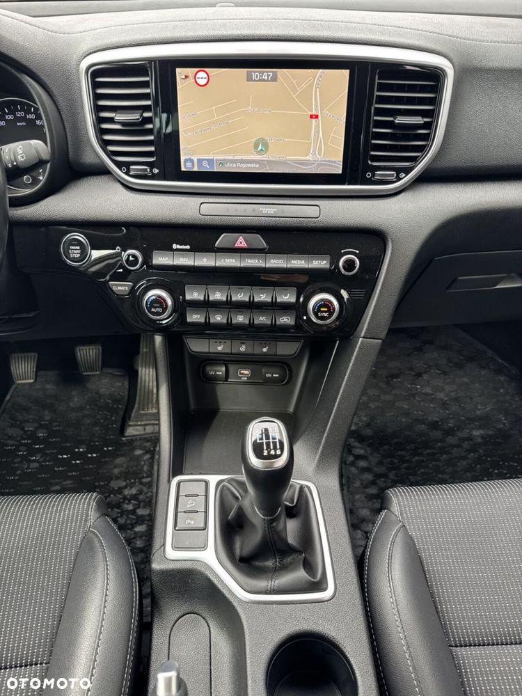 Kia Sportage 1.6 GDI Black Edition 2WD - 23