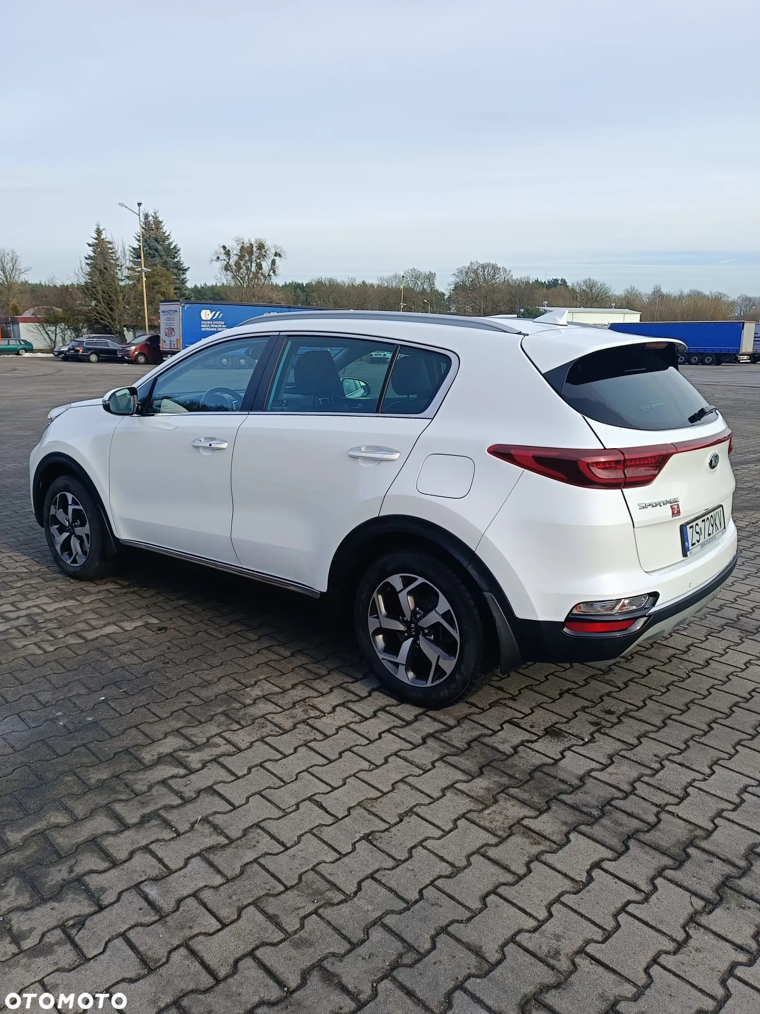 Kia Sportage 1.6 CRDI L Business Line 2WD DCT - 4