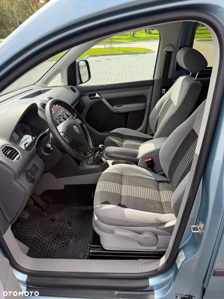 Volkswagen Caddy Life - 20