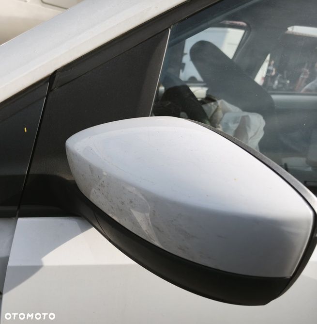 VW UP! 15r LUSTERKO ELEKTRYCZNE LEWE EUROPA LB9A - 1