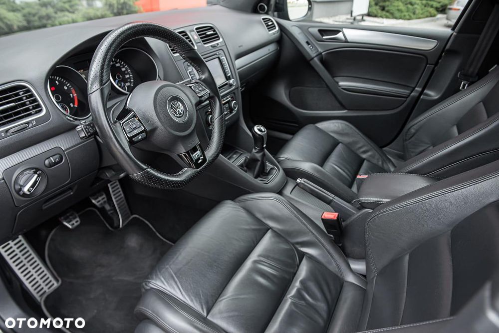 Volkswagen Golf 2.0 R - 8