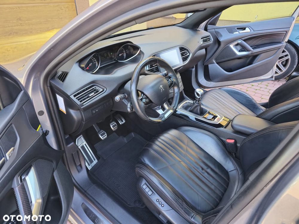 Peugeot 308 e-HDi FAP 115 Stop&Start Allure - 16