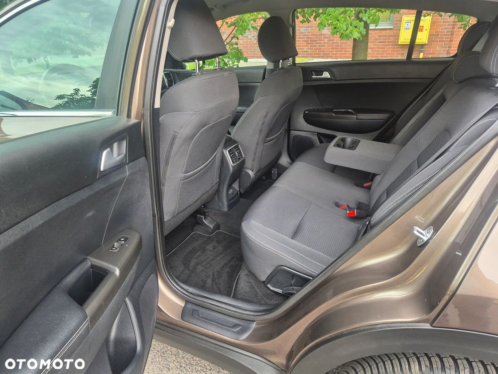 Kia Sportage 1.6 GDI Business Line 2WD - 12