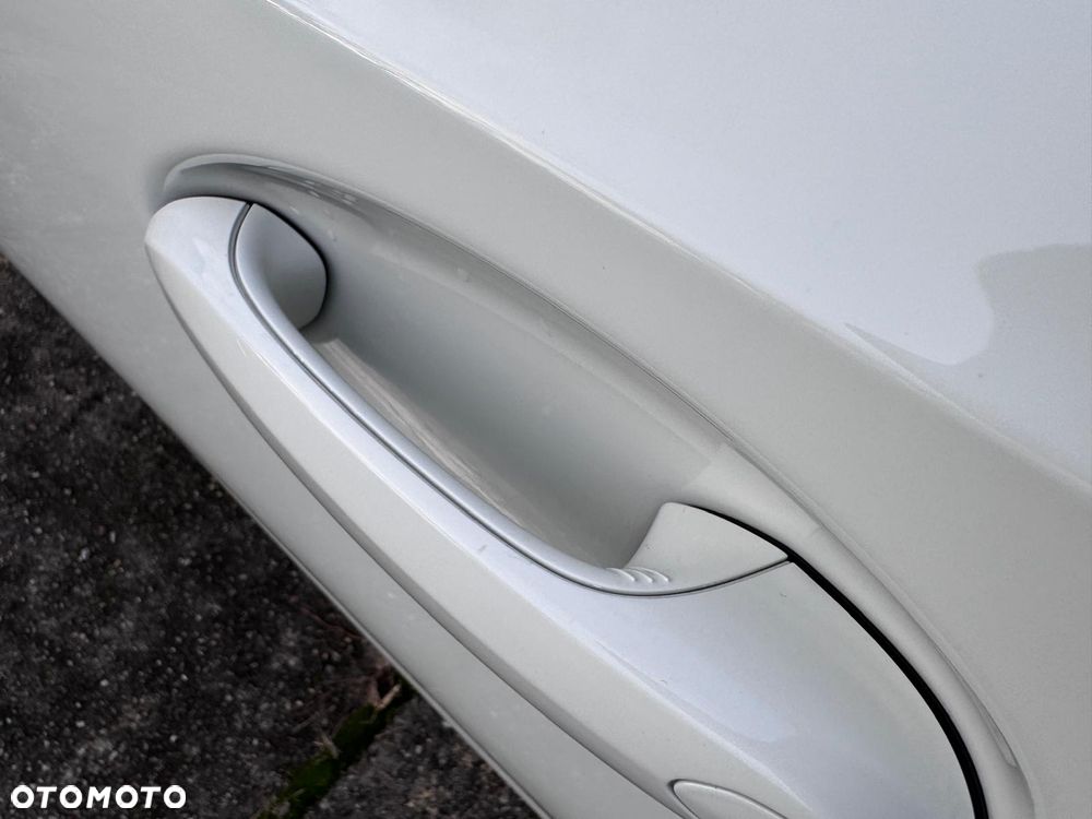 BMW Seria 3 320d xDrive M Sport Sport - 14