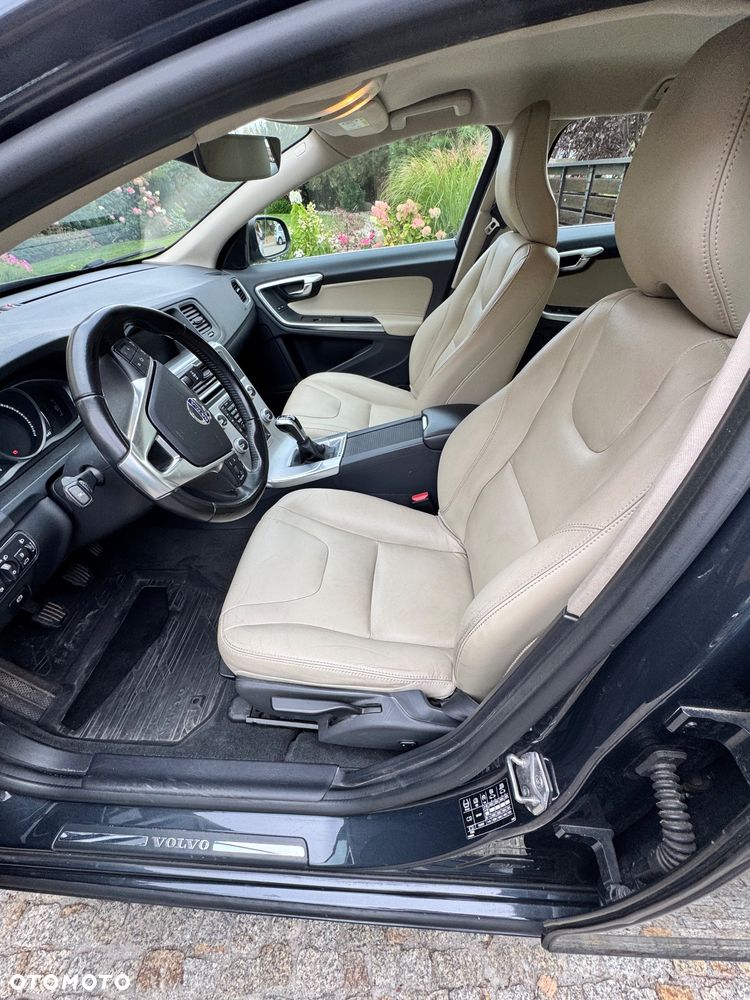 Volvo V60 - 23