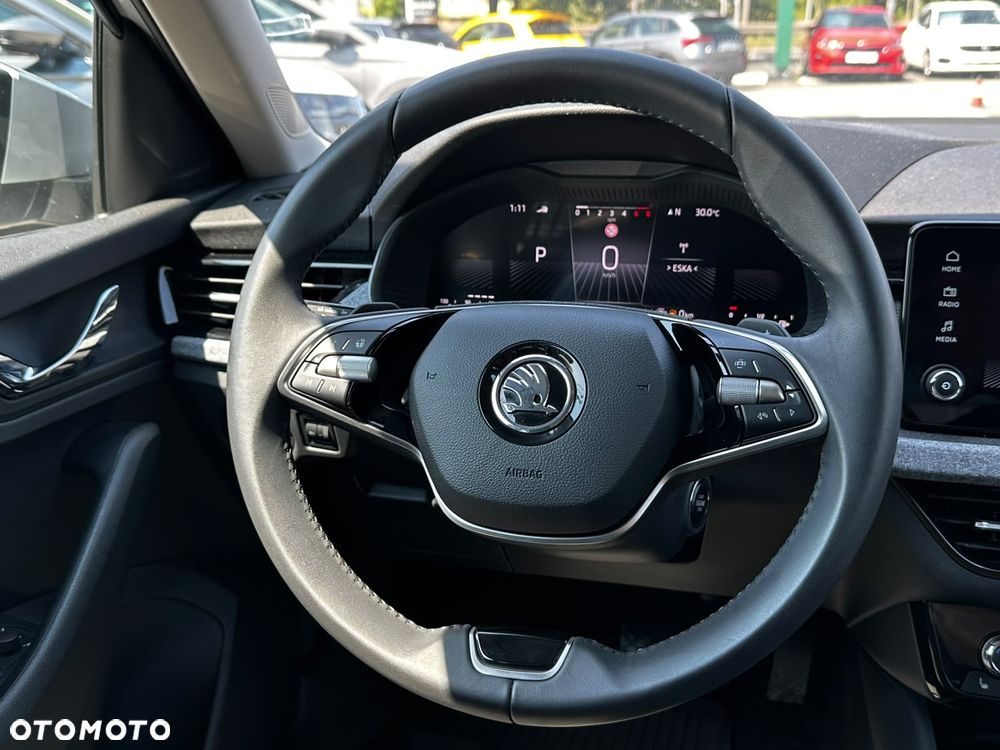 Skoda Kamiq 1.0 TSI Selection DSG - 11