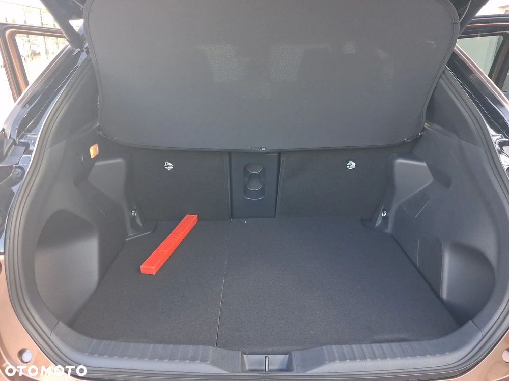 Toyota Yaris Cross - 13
