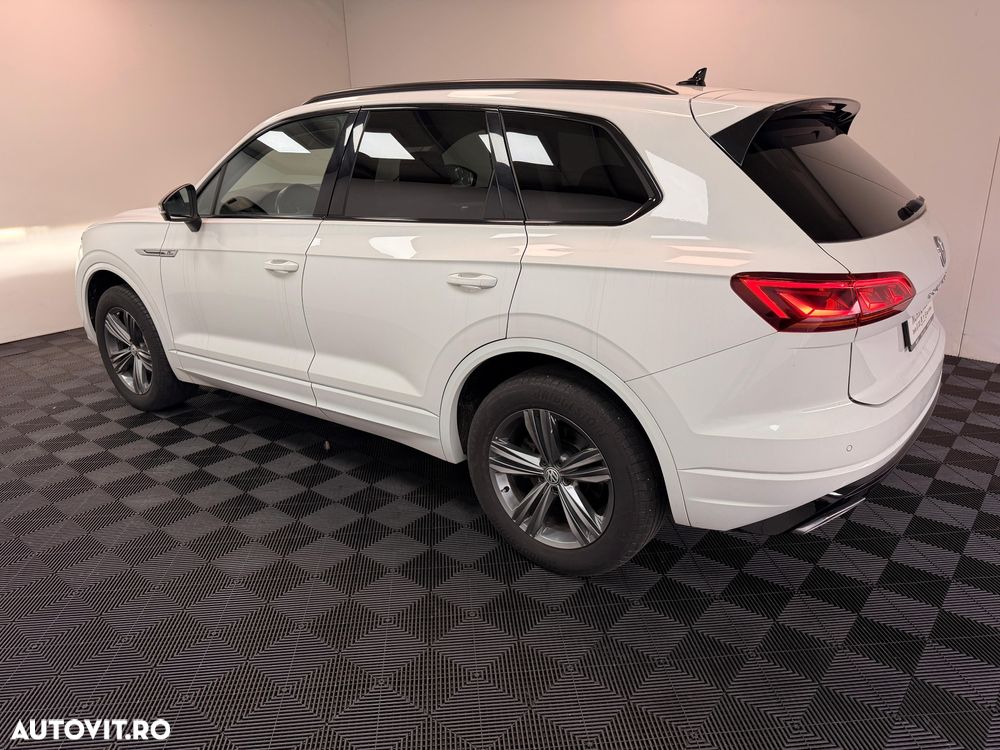 Volkswagen Touareg V6 TDI R-Style - 25