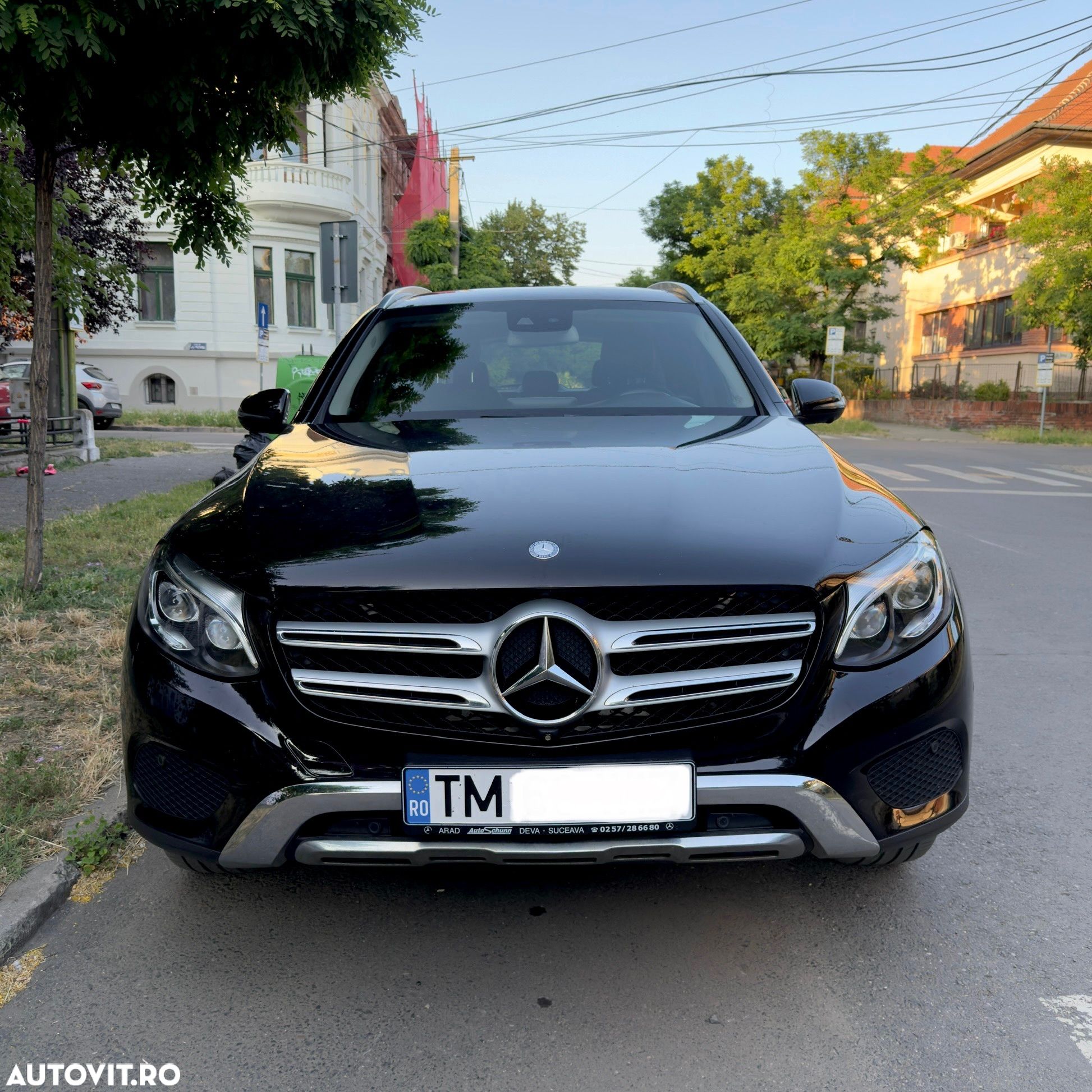 Mercedes-Benz GLC 250 4MATIC - 1