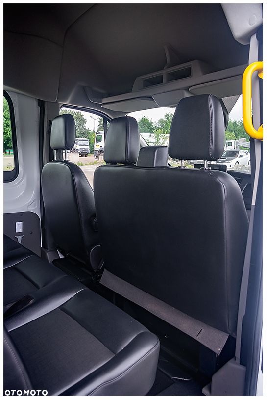Ford Transit - 23