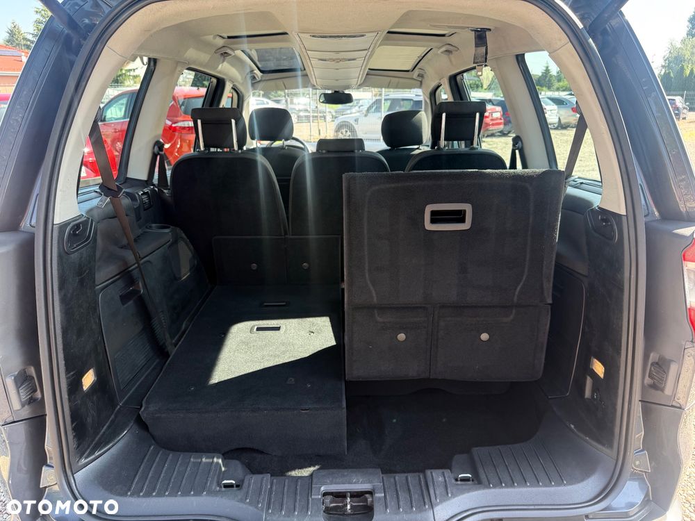 Ford Galaxy - 8