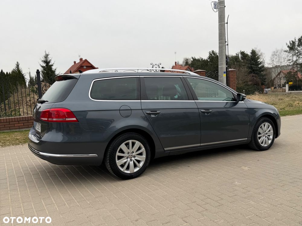 Volkswagen Passat 2.0 Blue TDI DPF Highline - 18