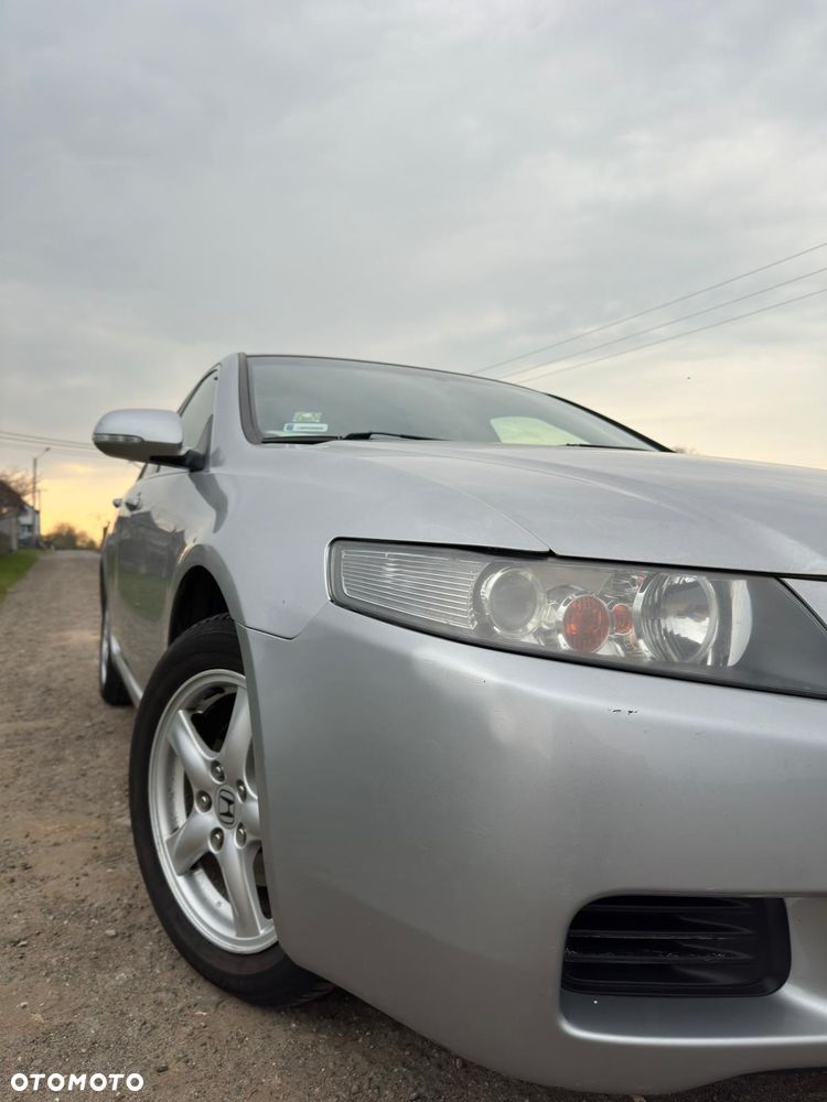 Honda Accord 2.0 Comfort - 12