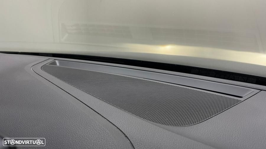 Audi A4 Avant 2.0 TDI Business Line - 31