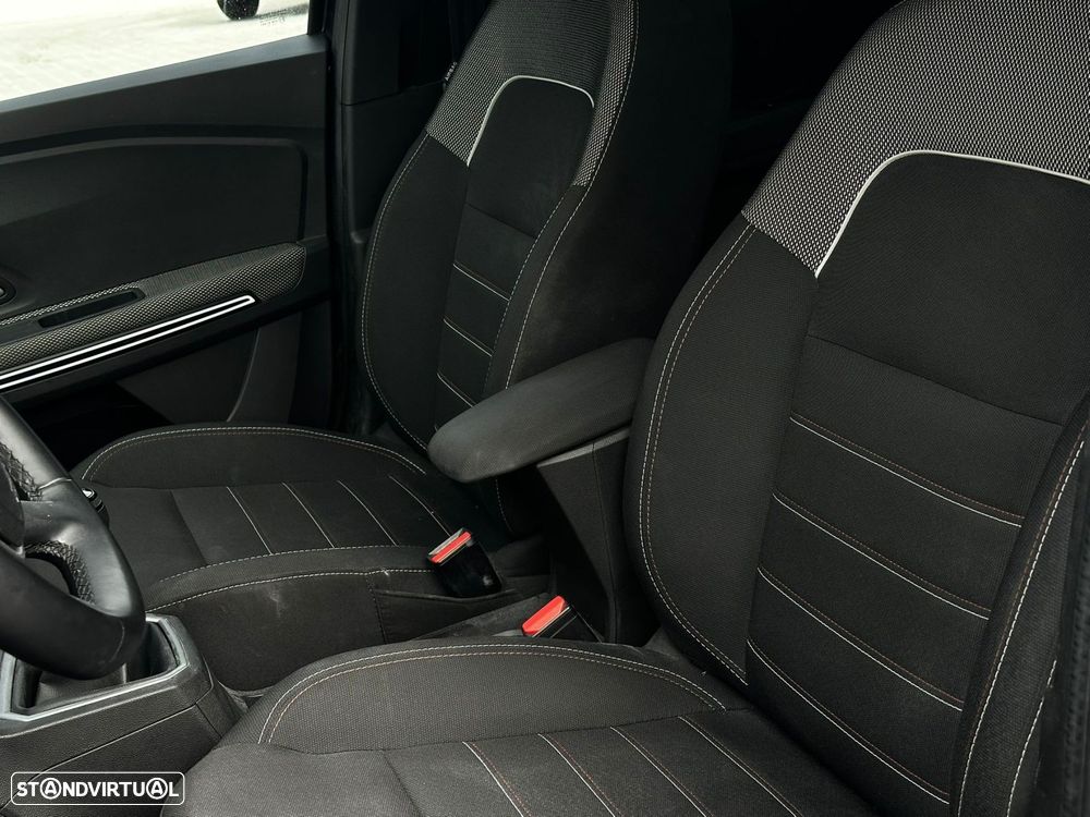 Dacia Jogger 1.0 TCe Extreme 7L - 9