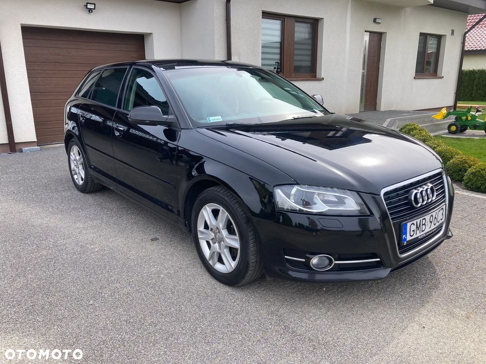 Audi A3 Sportback - 3