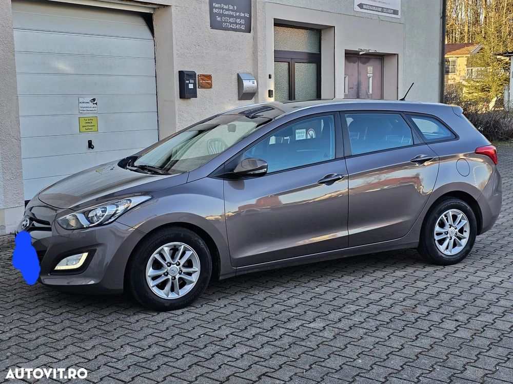 Hyundai i30 i30cw 1.6 CRDi Style - 4