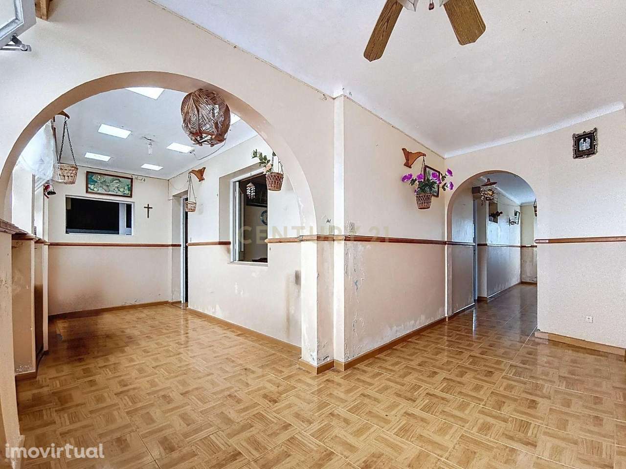 Moradia com Potencial em Arrifes – Ponta Delgada - Grande imagem: 2/17