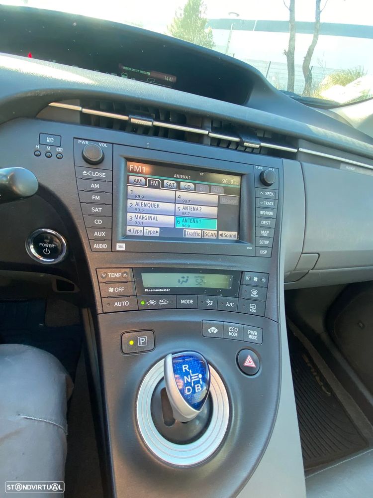 Toyota Prius 1.8 Premium+Pele+GPS - 12