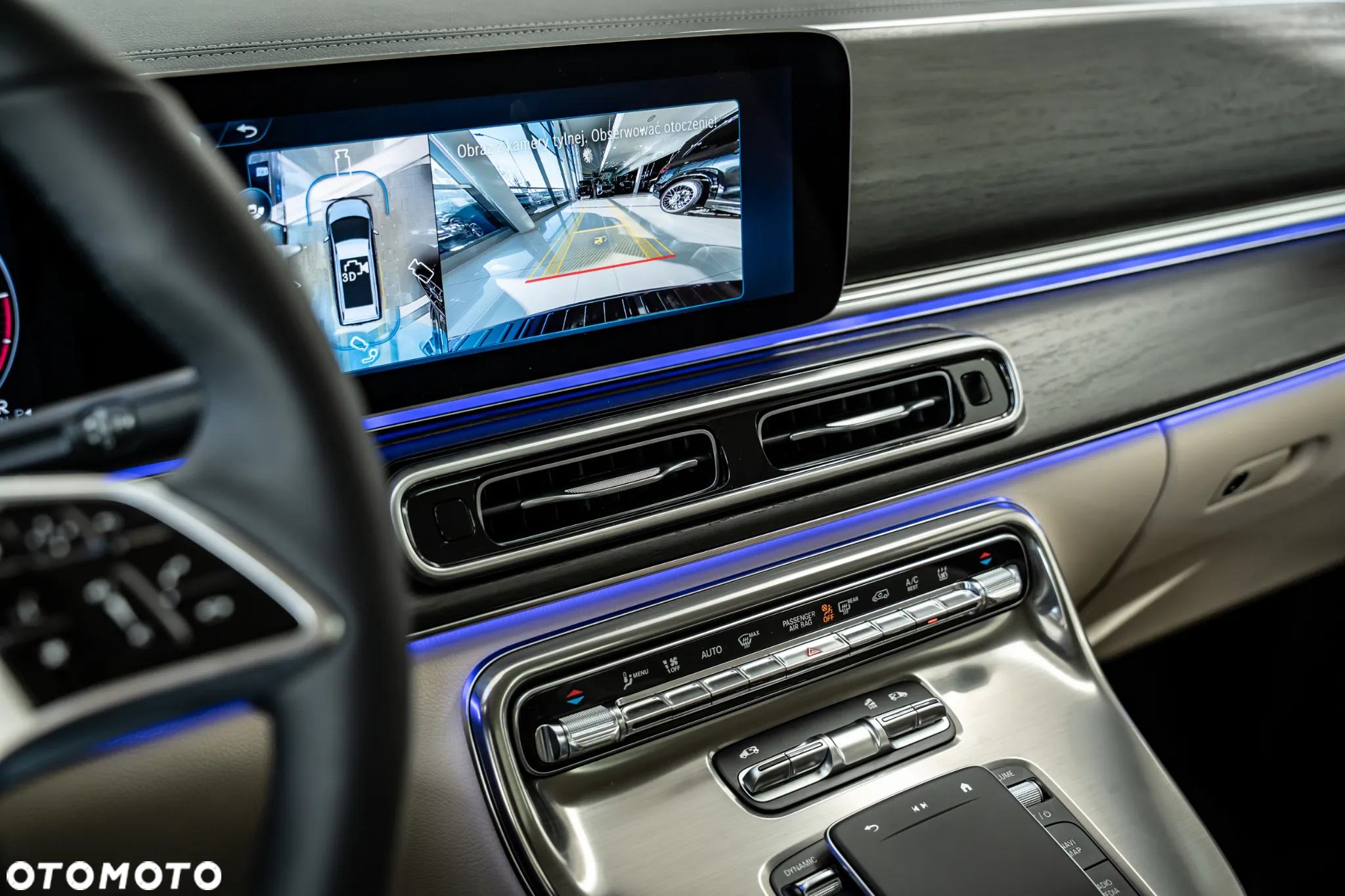 Mercedes-Benz Klasa V 300 d lang 4Matic 9G-TRONIC Exclusive Edition - 24