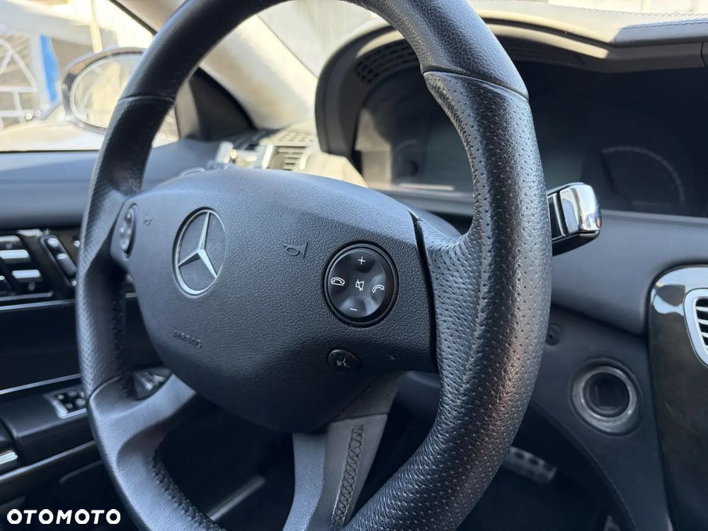 Mercedes-Benz CL 63 AMG - 28