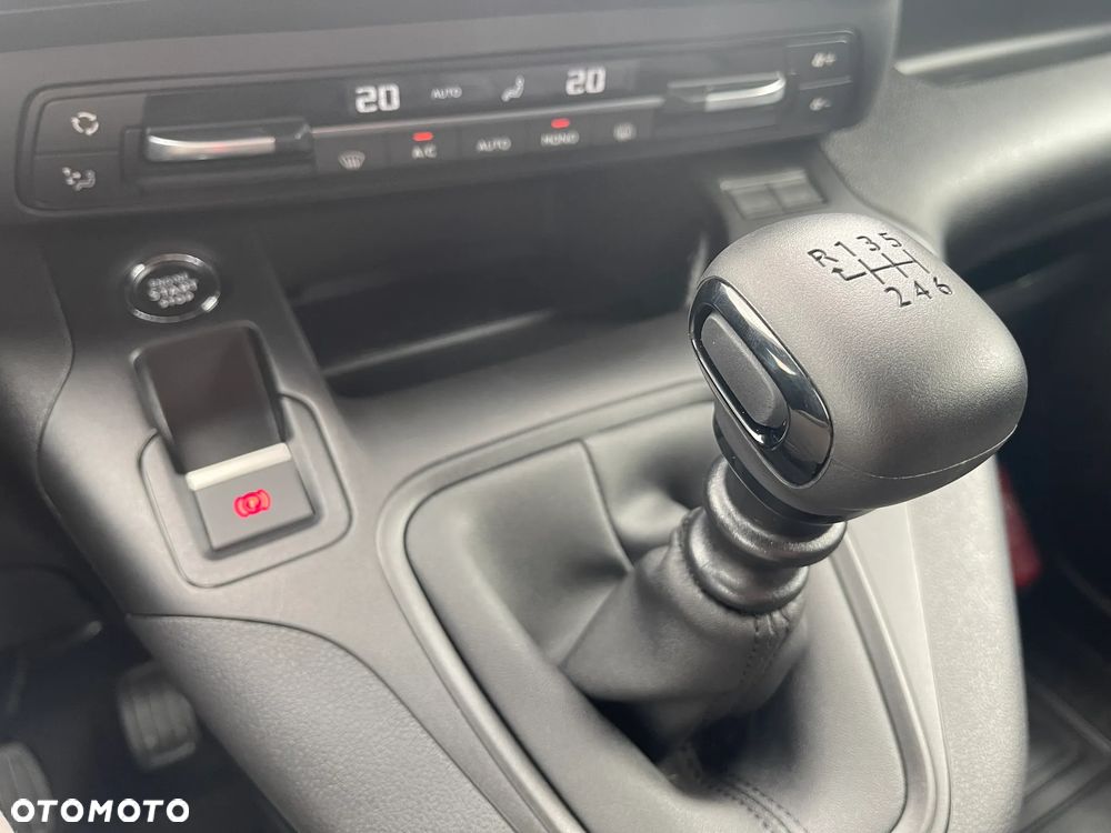 Toyota Proace City - 18