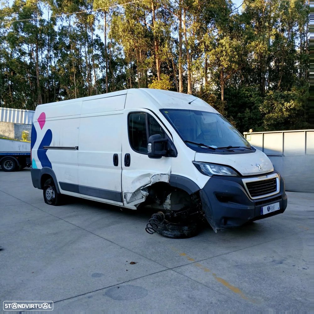 Peugeot Boxer 2.2 HDI 150 cv de 2015 – Peças Usadas - 1