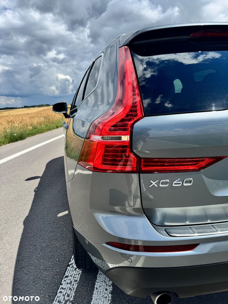 Volvo XC 60 T6 AWD Momentum - 6