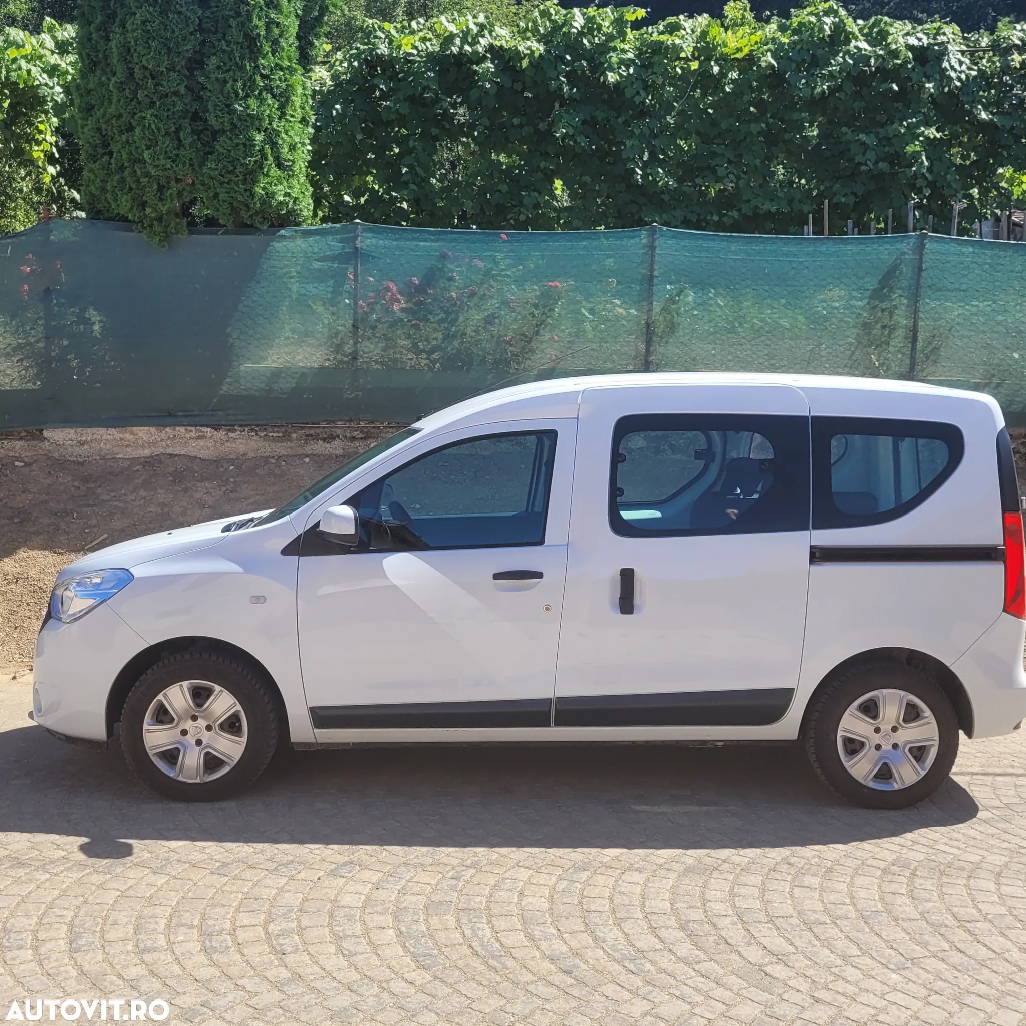 Dacia Dokker 1.6 102 CP Laureate - 4