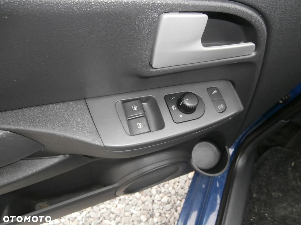 Volkswagen Fox - 21