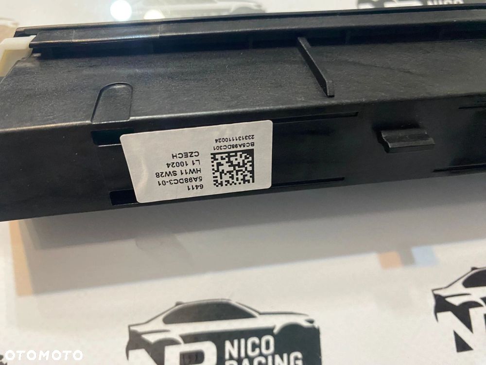 LISTWA PANEL DOTYLKOWY DEKORY DESKI ROZDZIELCZEJ AMBIENT 5A98D96 5A98DC3 5A98DC7 LED BMW G60 G61 - 5