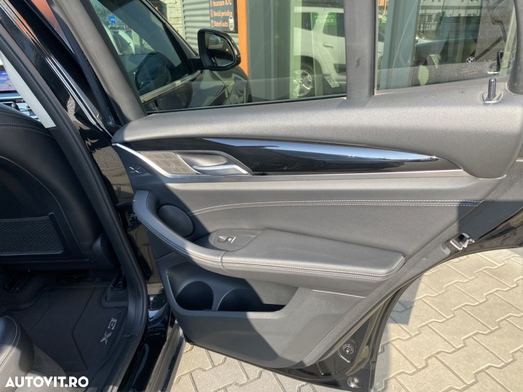BMW X3 xDrive30i AT - 13