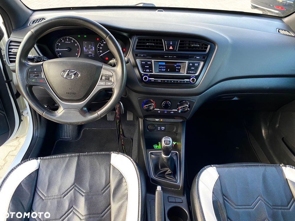 Hyundai i20 - 7