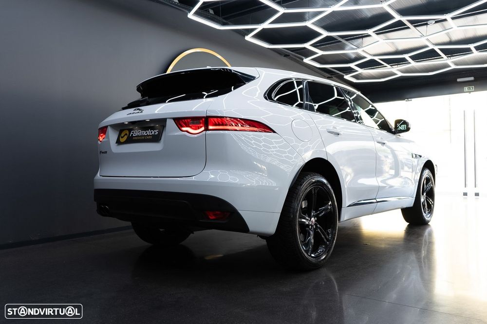 Jaguar F-Pace 20d Aut. R-Sport - 11