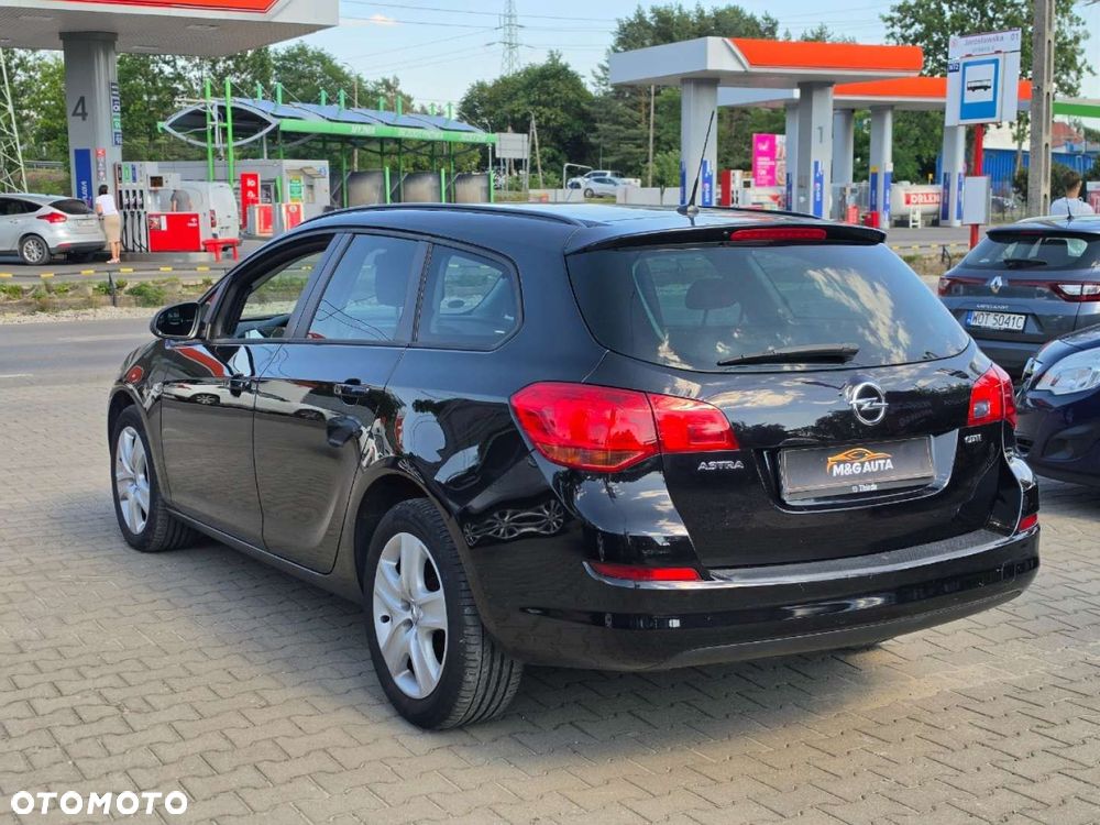 Opel Astra - 5