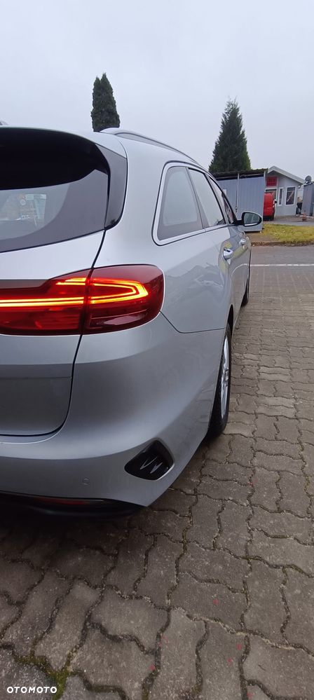 Kia Ceed 1.6 CRDi SCR M - 7