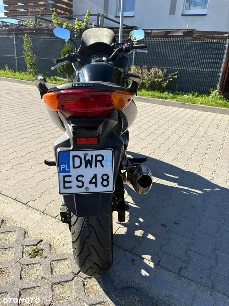 Honda CBF - 4
