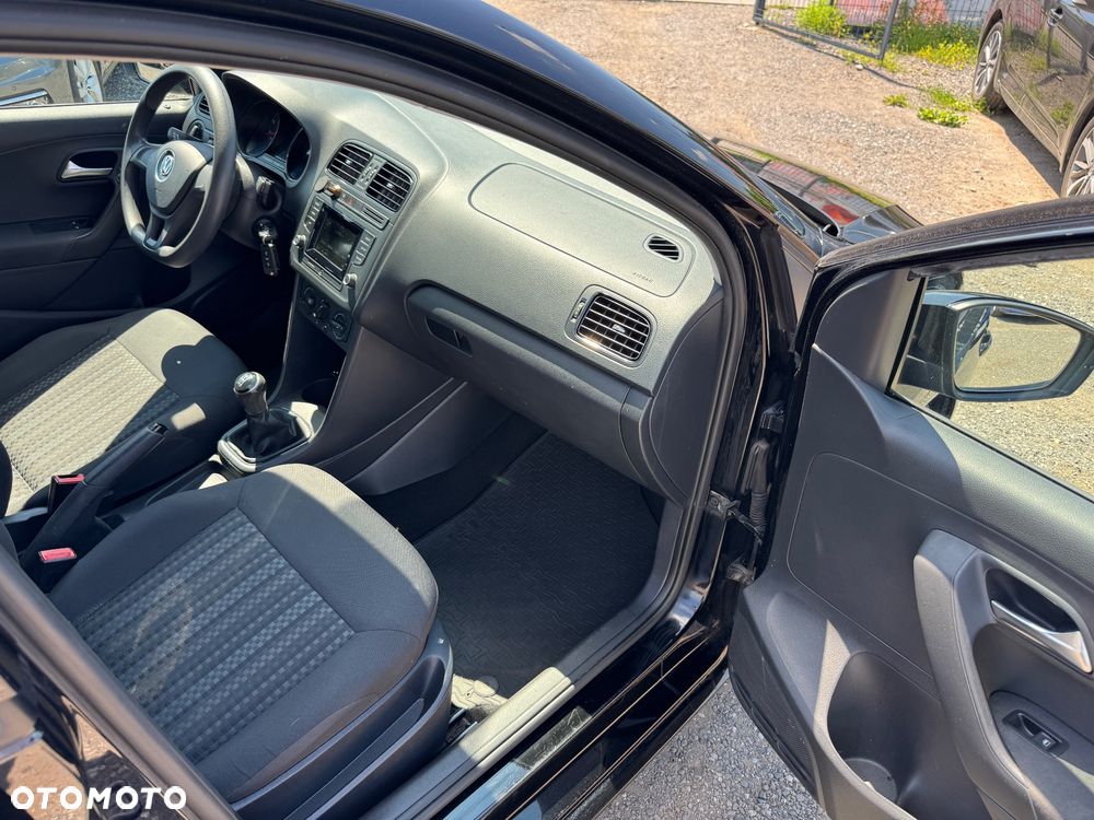 Volkswagen Polo 1.0 Trendline Perfectline - 25