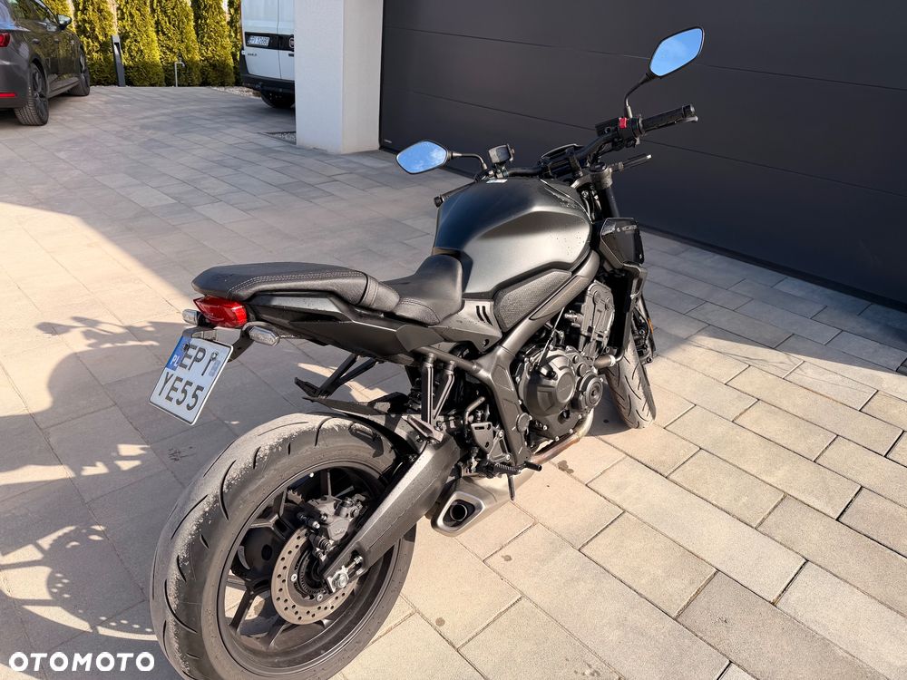 Honda CB - 3