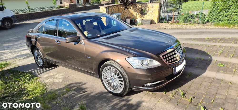 Mercedes-Benz Klasa S 500 BlueEFFICIENCY 4-Matic - 31
