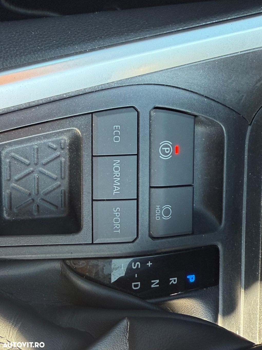 Toyota RAV4 2.5 Hybrid VVT-iE 4x2 Exclusive - 12